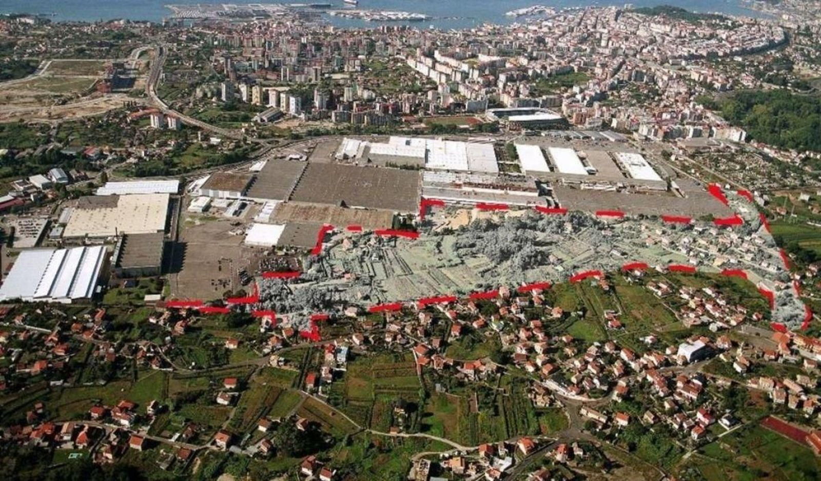 El polígono de Balaídos, y la ampliación prevista desde hace años para la fábrica de Stellantis.