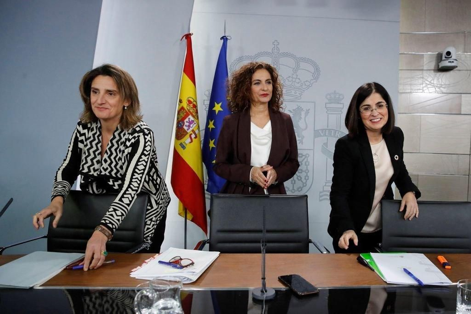 Las ministras Teresa Ribera, María Jesús Montero y Carolina Darias, después del Consejo de Ministros.