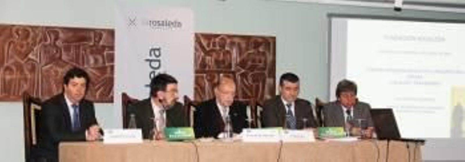 El doctor Cruz, en la charla.