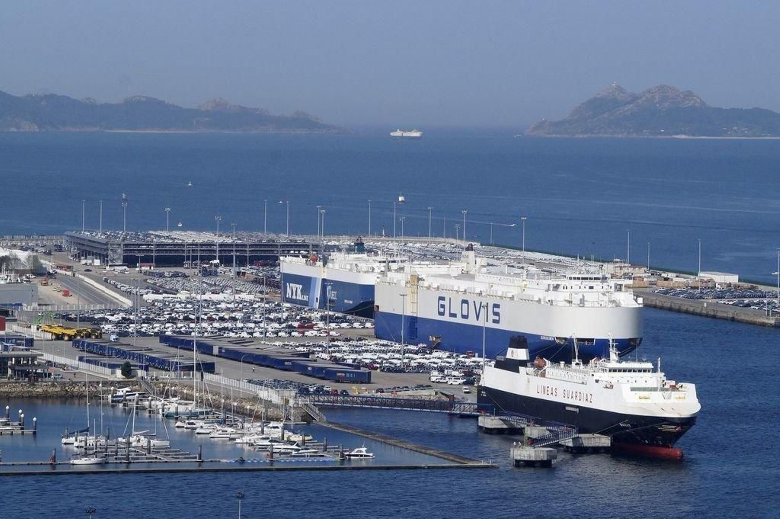 El ferry saldría desde la terminal de Bouzas.