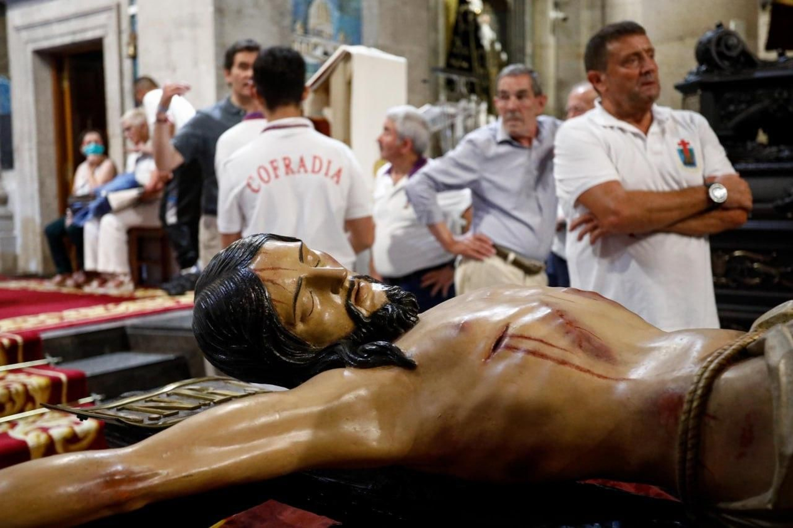 El descendimiento del Cristo de la Victoria en Vigo. // Jorge Santomé