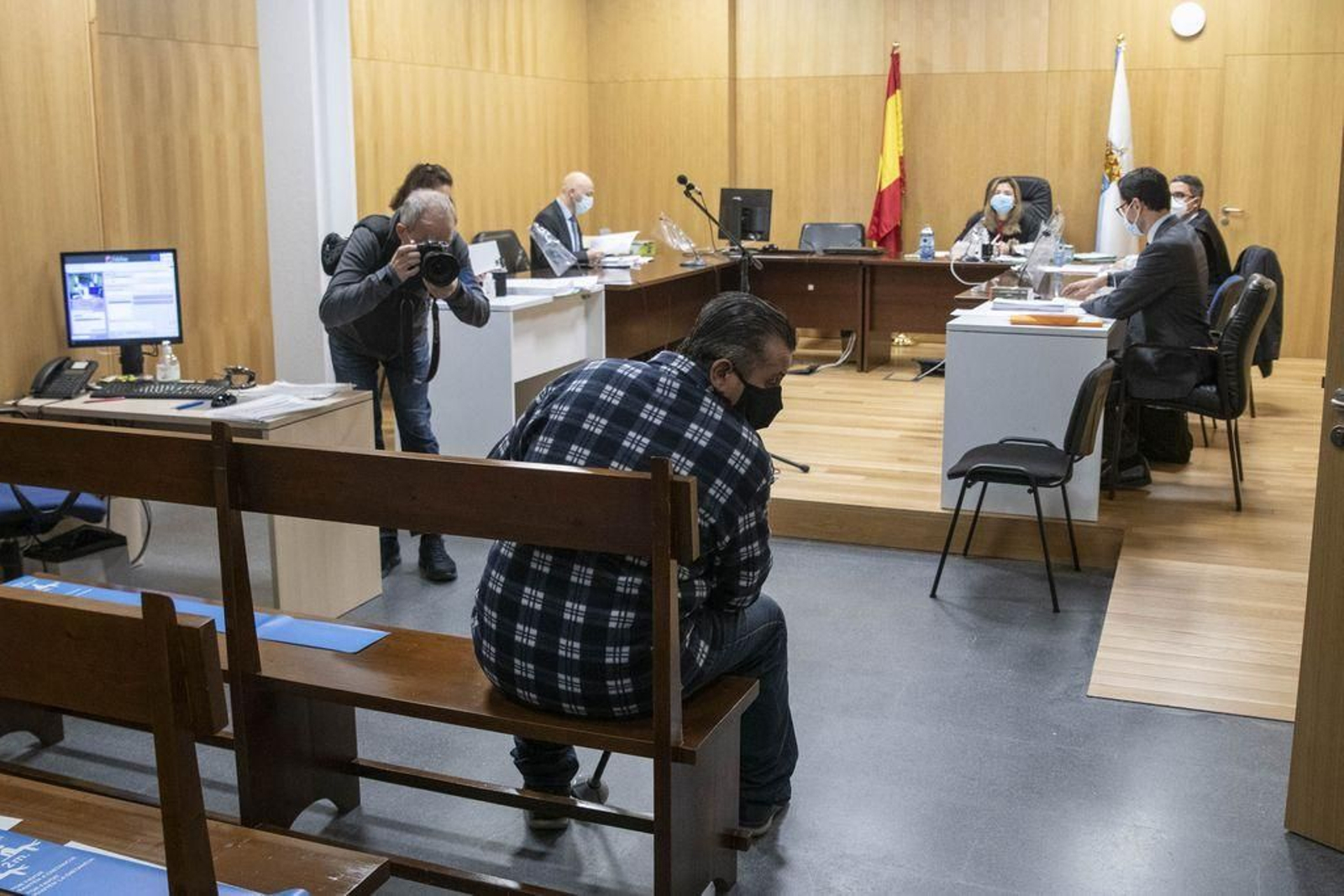 El acusado, con domicilio en León, en el Juzgado de lo Penal 2 de Ourense, ayer.