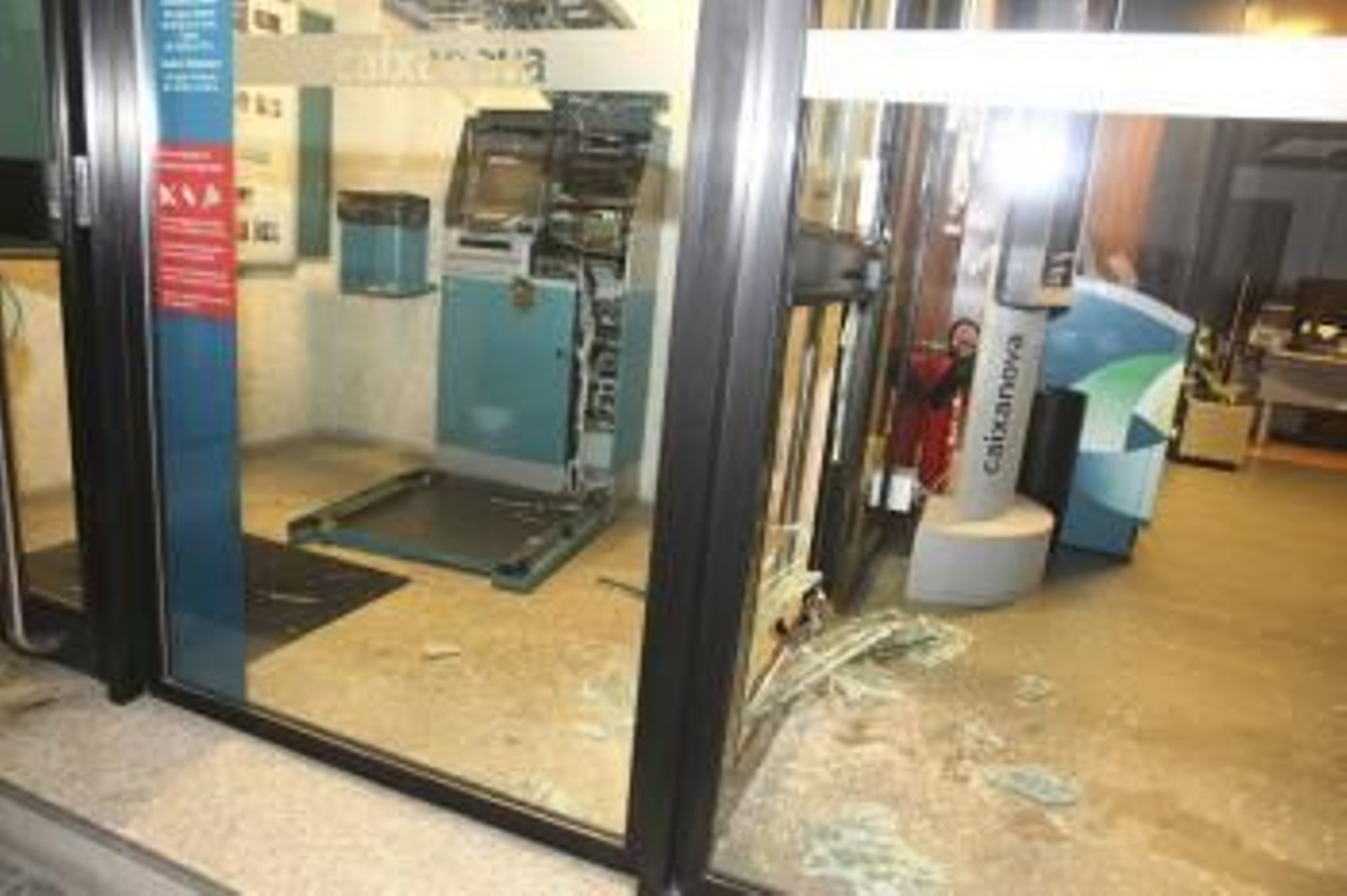 Cajero de Novagalicia Banco asaltado por los detenidos en O Porriño.