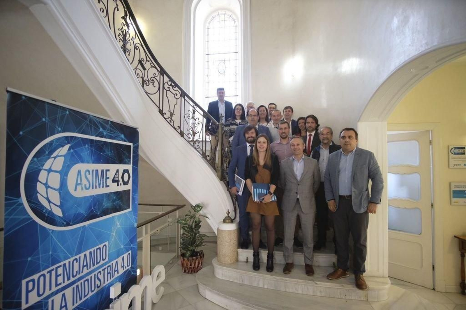 El Consorcio Aeronáutico Gallego celebró ayer su asamblea general en Vigo.