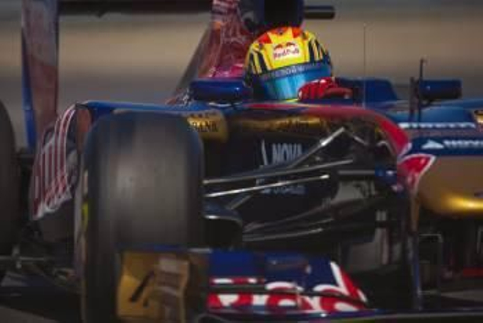 El español Jaime Alguersuari, durante la sesión de entrenamientos en Montreal. (Foto: )
