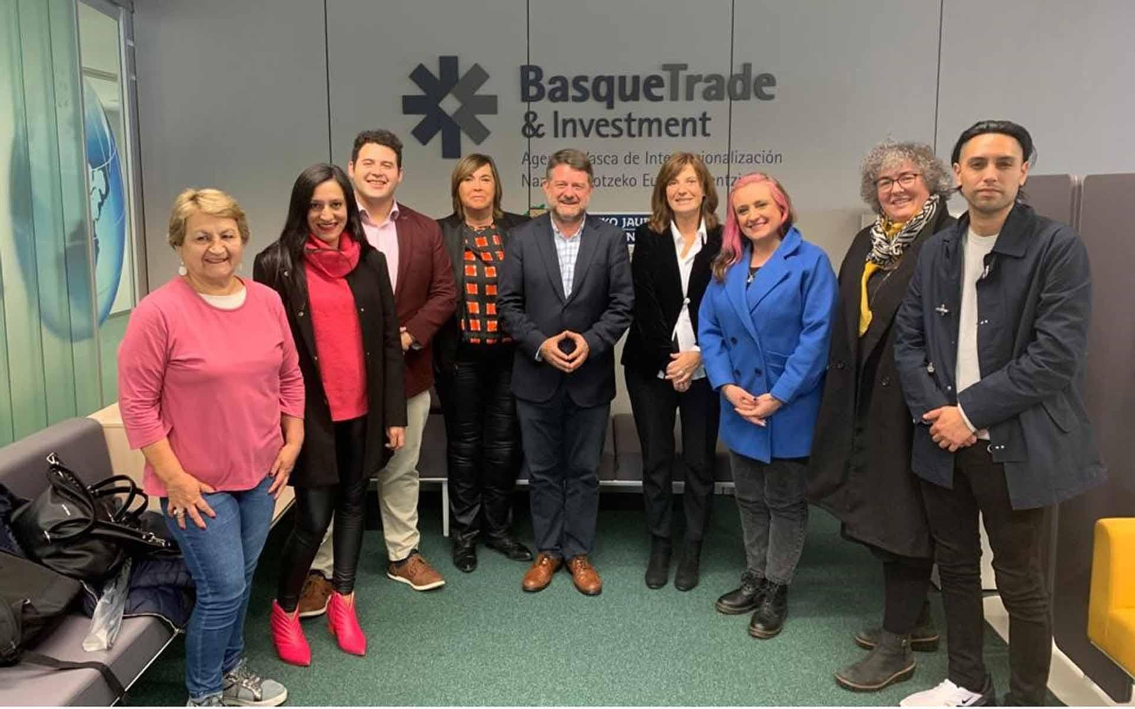 Encuentro en Bilbao de delegaciones de ambos gobiernos lideradas por Lide Amilibia y el Gobernador Claudio Orrego