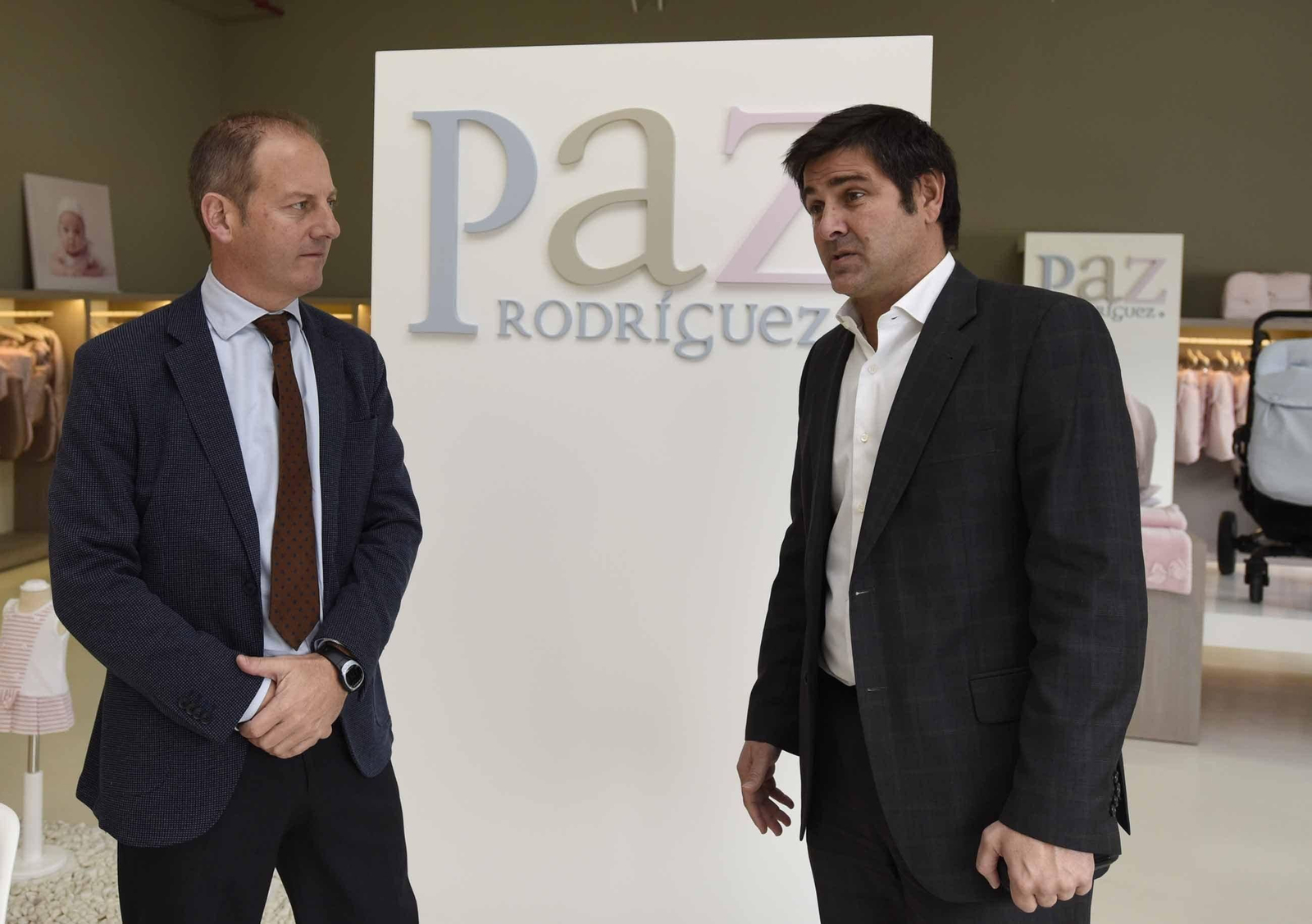 Juan Cividanes, director del Igape y Álvaro Toubes, gerente de Paz Rodríguez, ayer en Vigo.