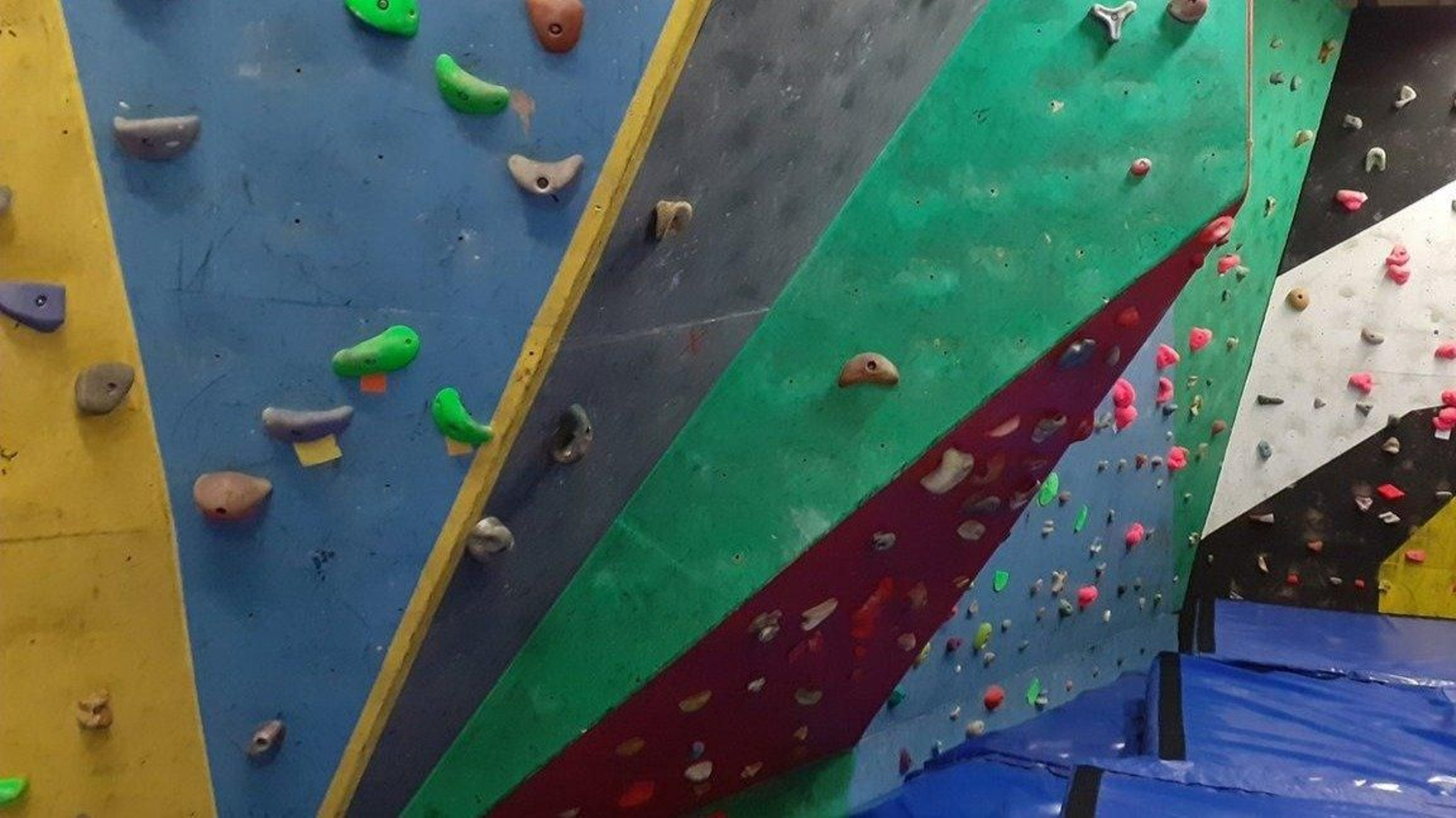 Imagen de archivo de un rocódromo.