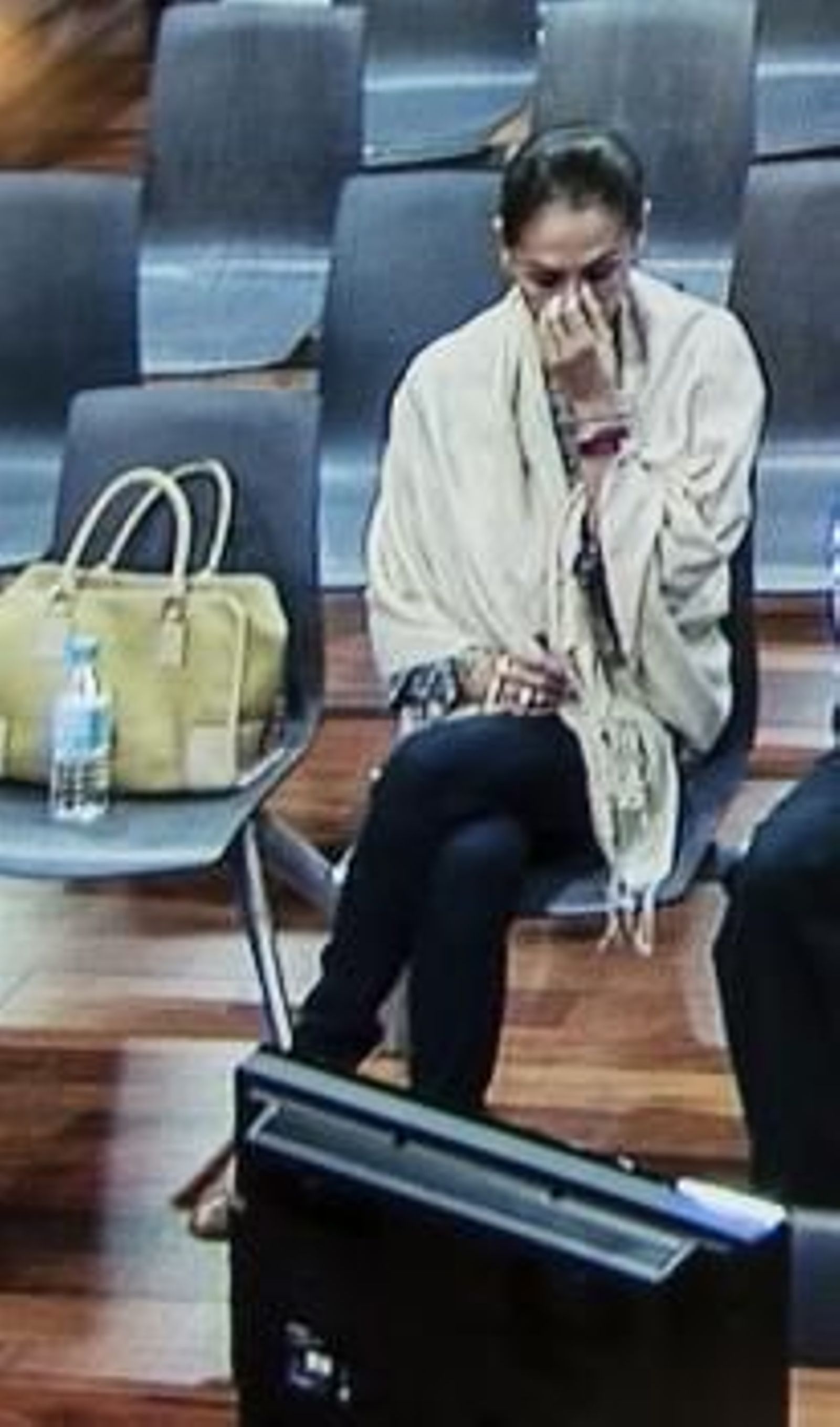 Isabel Pantoja, sentada en el banquillo de acusados