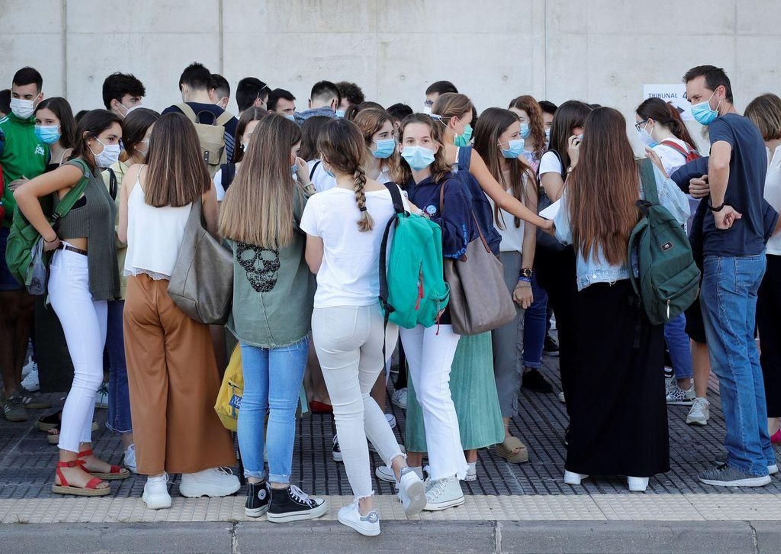 Los estudiantes navarros fueron los primeros en realizar las pruebas de acceso a la Universidad.