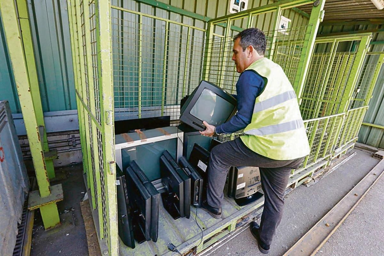 Televisores y monitores han sido los grandes “abandonados” por el apagón de la TDT el 14 de febrero.
