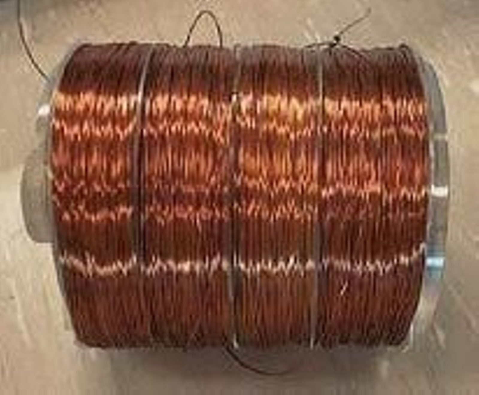 Los cables de cobre de los tendidos telefónicos son objetivo, cada vez más habitual, de ladrones profesionales.