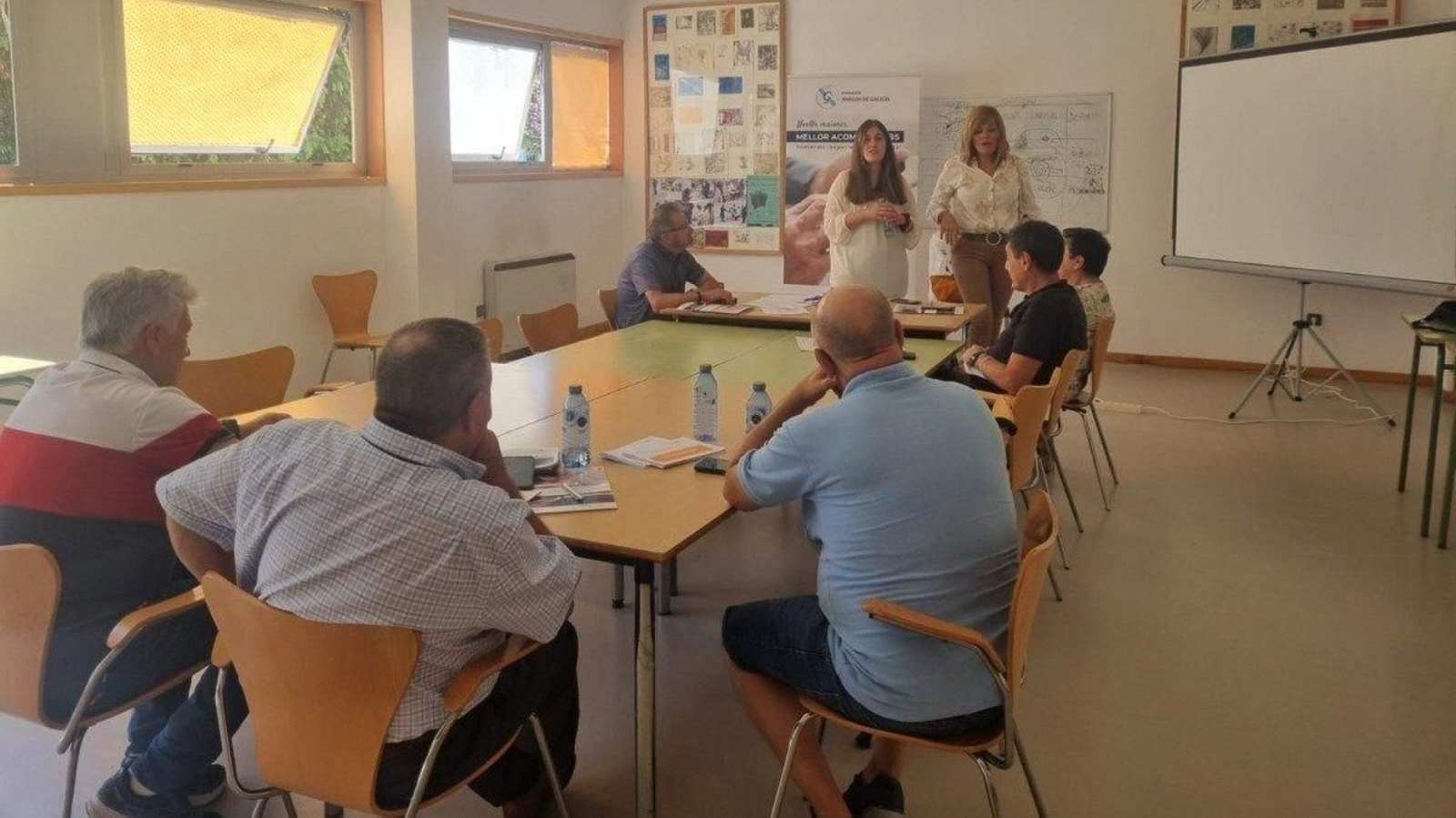 Digna Rivas en otro obradoiro para mayores del Ayuntamiento.