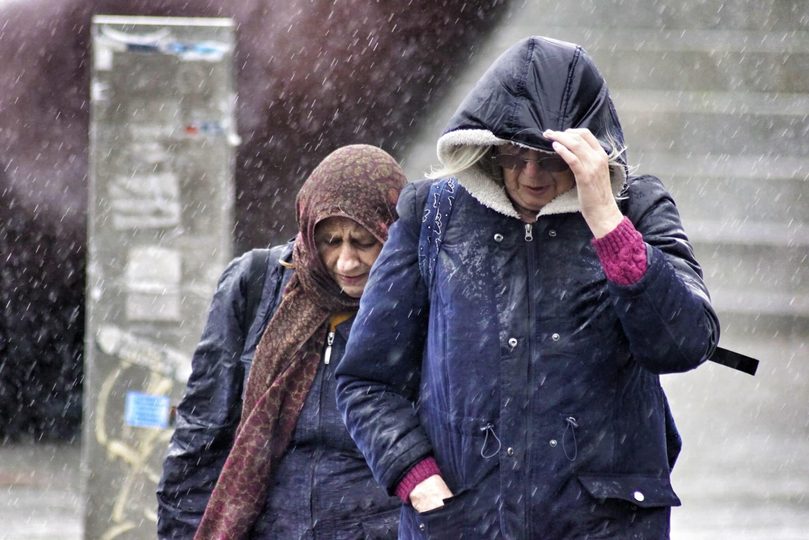 La Lluvia esta mañana en vigo // Vicente