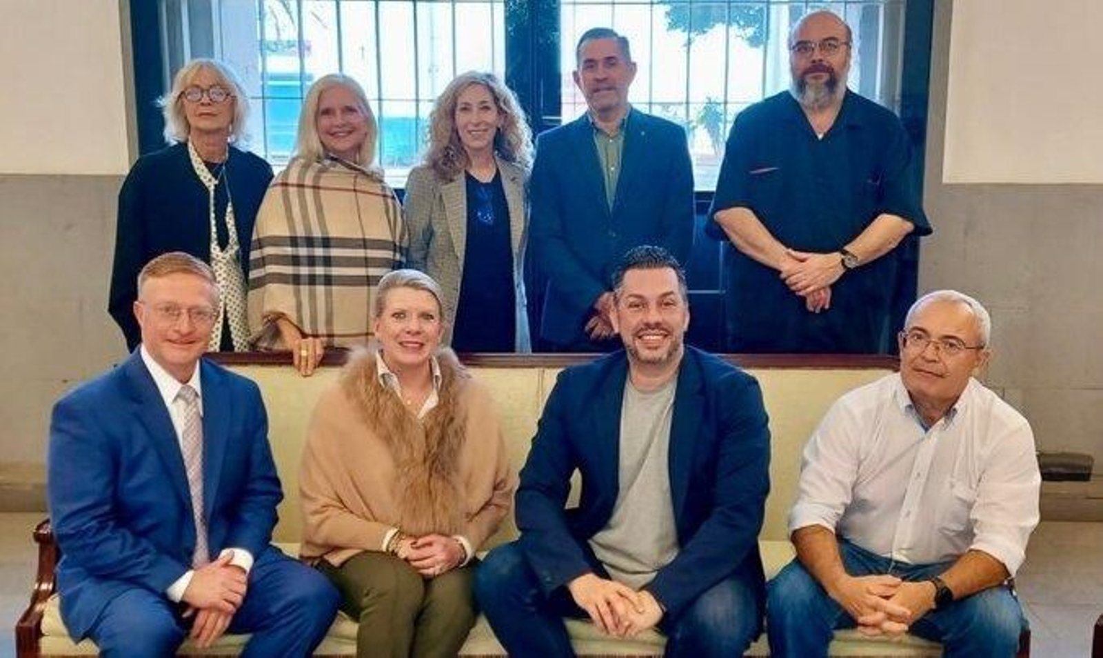 El Director General de Emigración del Gobierno de Canarias, José Téllez Ledesma y el Director General de Cultura y Patrimonio Cultural, Miguel Ángel Clavijo, se reunía la semana pasada con una delegación de la Fundación “Recordando El Álamo”.