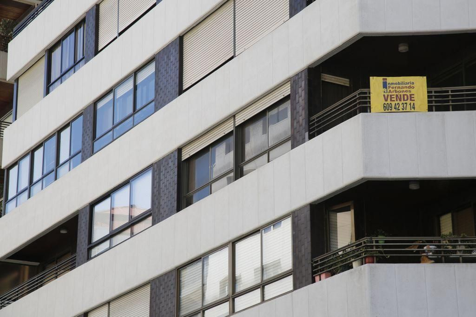 Un piso en venta en Vigo, donde la vivienda ha experimentado un alza en la demanda.
