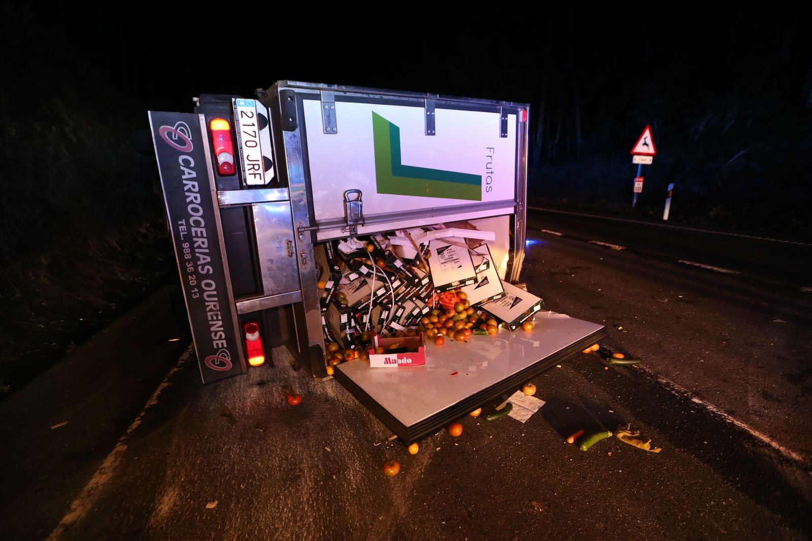 Tres muertos en un accidente de tráfico en Caldas de Reis // Alberte
