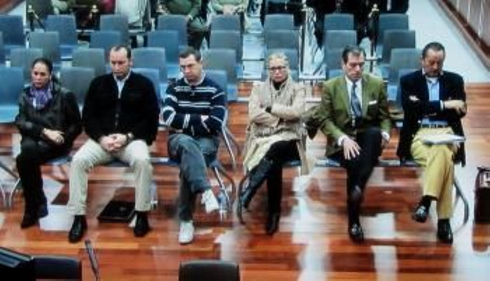 La defensa de Maite Zaldívar, exmujer del que fuera alcalde de Marbella (Málaga) Julián Muñoz, niega rotundamente que su cliente supiera un hipotético origen delictivo de los fondos que su esposo llevaba a casa