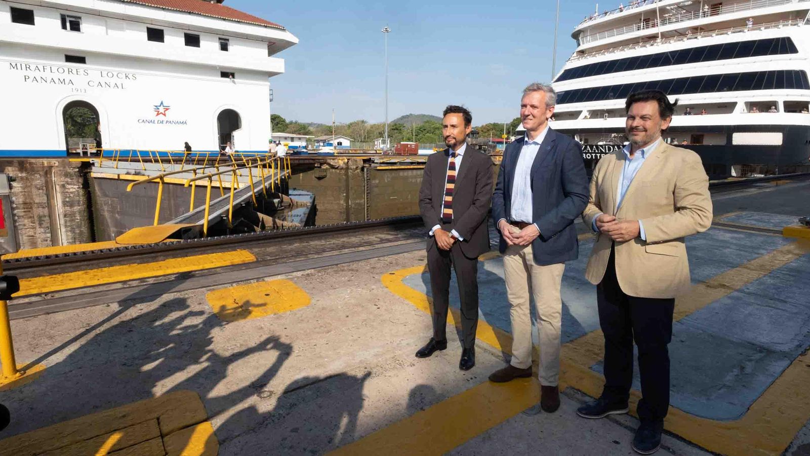 Rueda y Miranda en el Canal de Panamá 3 web