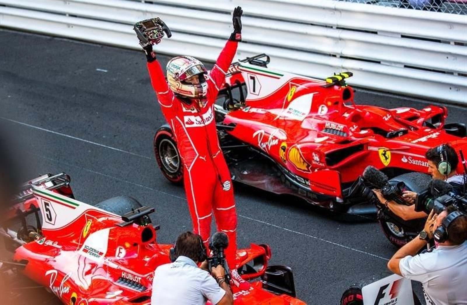 Sebastian Vettel (C)