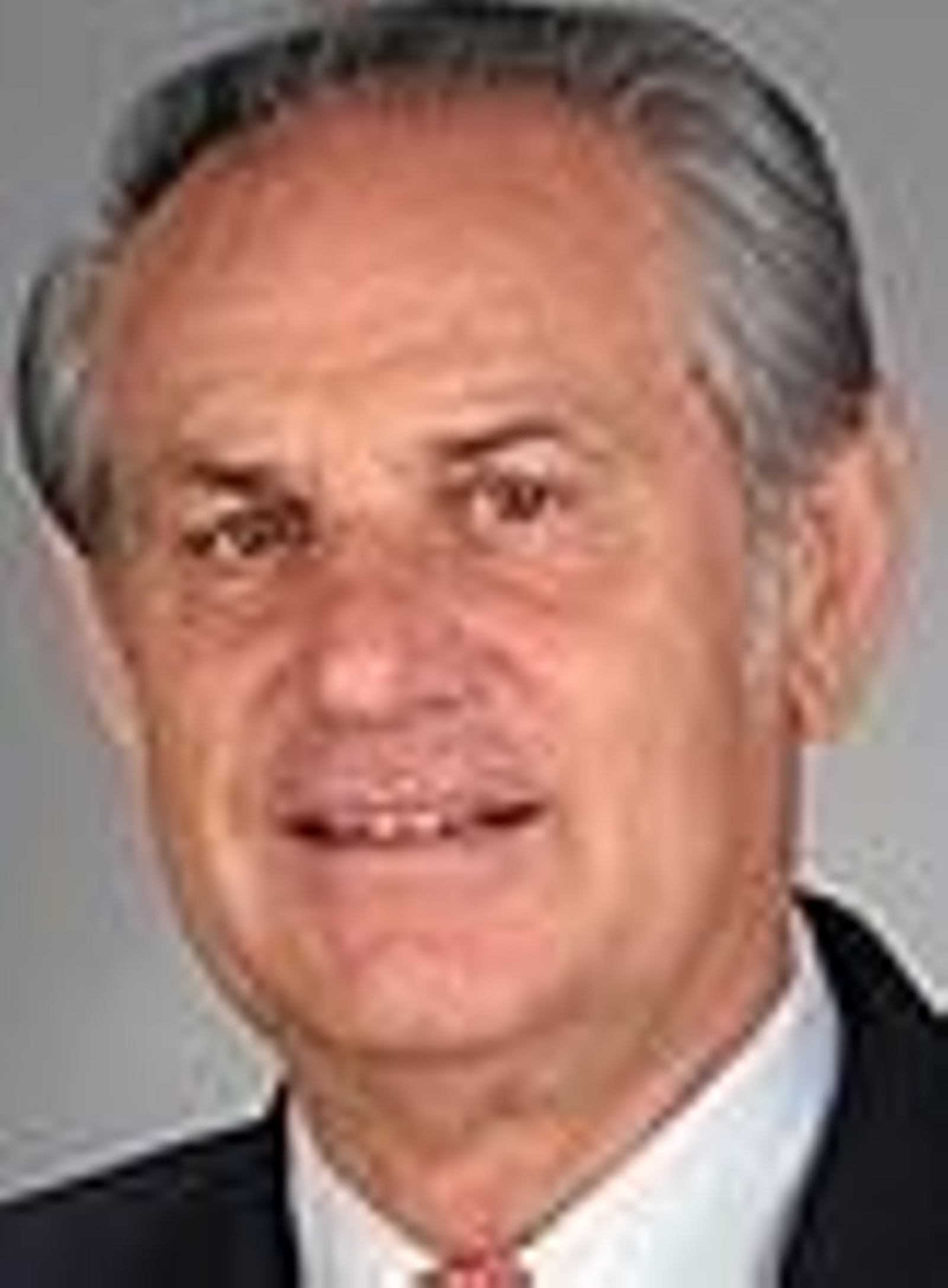 Angel Duque, alcalde de Camargo.