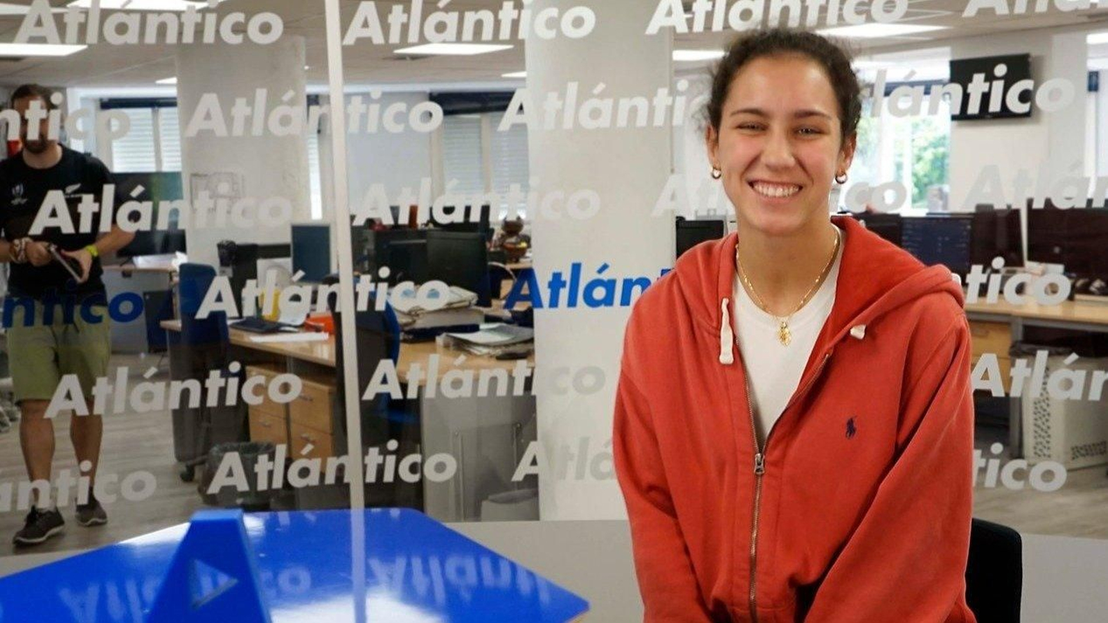 La jugadora Cloe Vecina acudió al set de Atlántico.