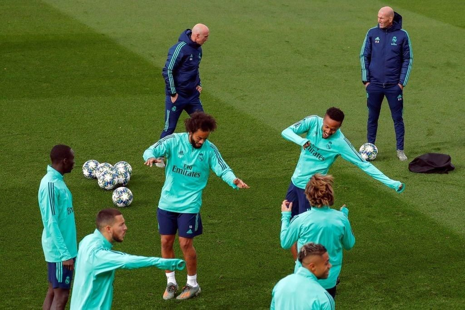 Zinedine Zidane dirigió la sesión del Madrid previa al duelo de hoy.