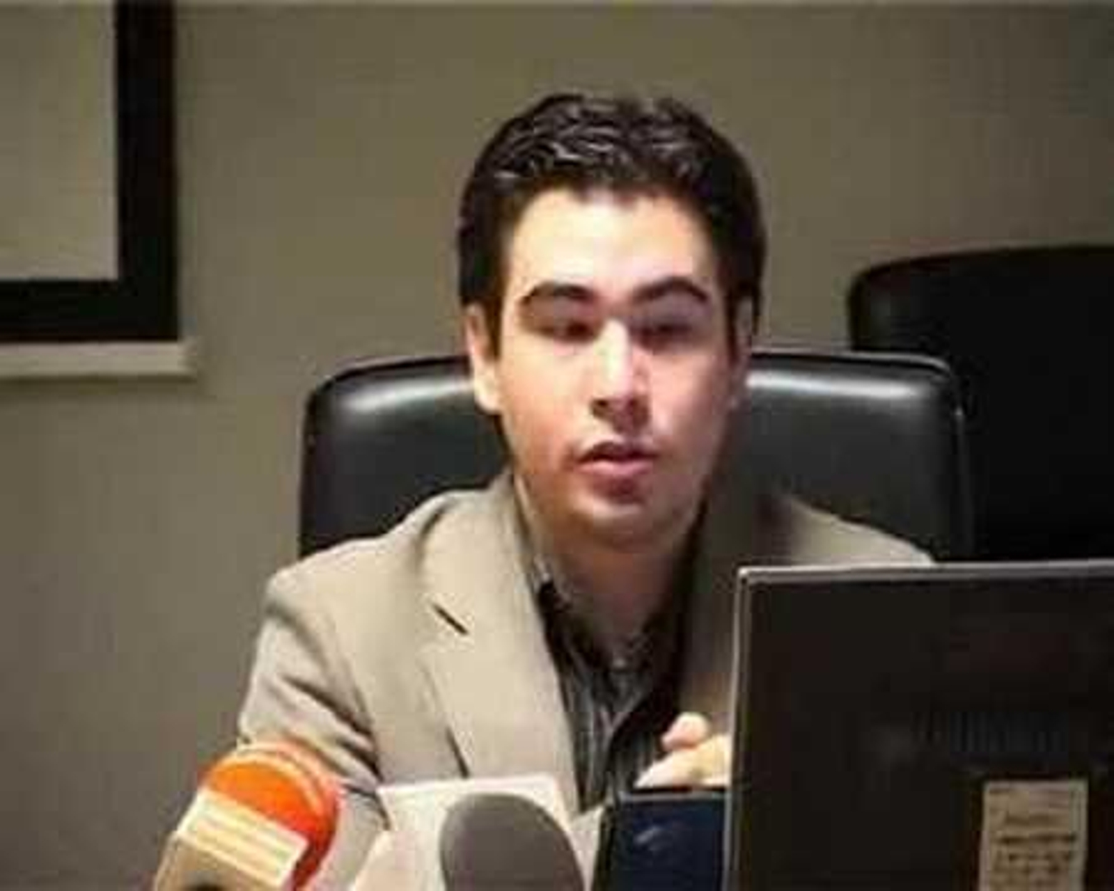 Dos empresas Ourensanas