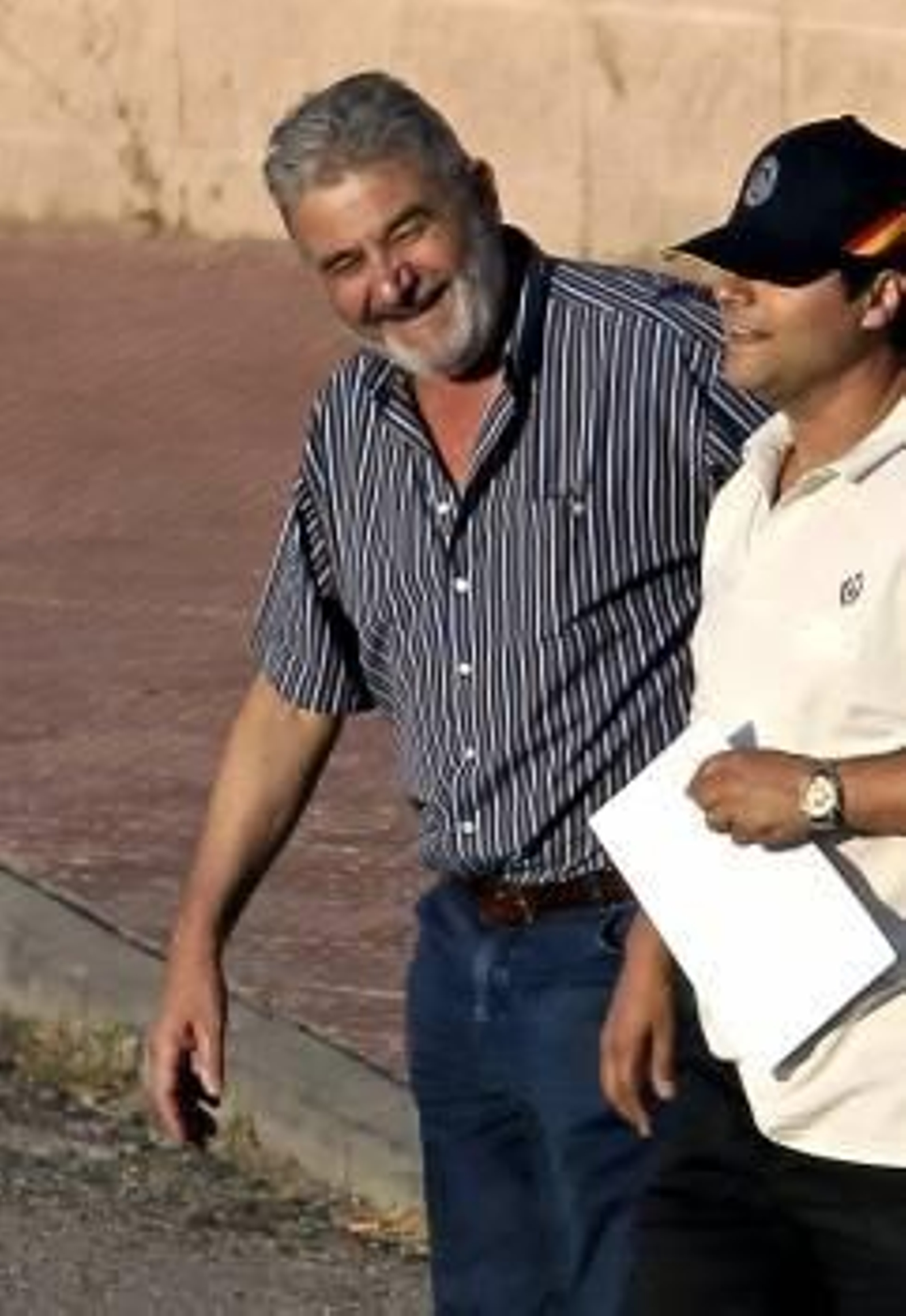 Oubiña, saliendo de prisión el pasado 17 de julio. (Foto: KIKO HUESCA)