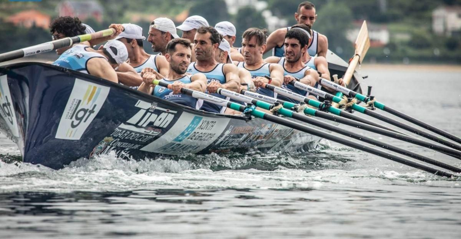 La tripulación de Tirán finalizó en la segunda posición la regata de ayer disputada en aguas de Narón para abrir la Liga Galega.