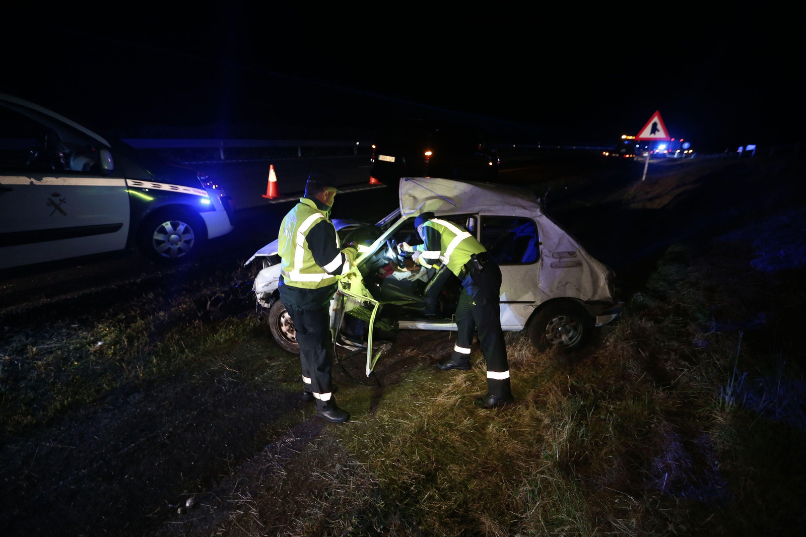 La Guardia Civil fue avisada sobre las tres menos cuarto de la madrugada del accidente.