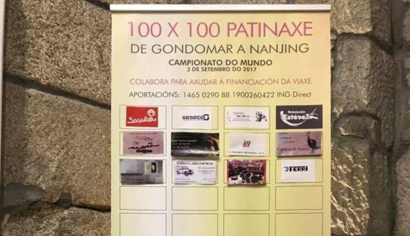 'Los escolares recrearon el desfile de la coca por las calles de Sabarís