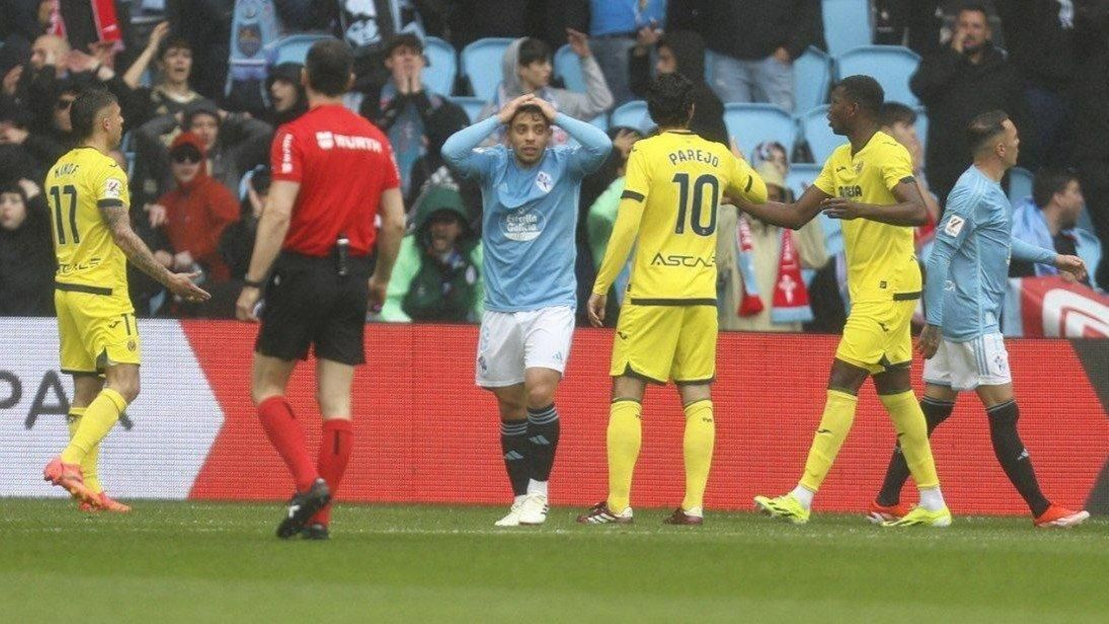 Lamento en el Celta por una ocasión de gol perdida.