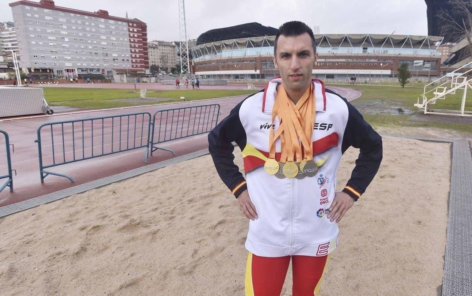 Fran Pérez volvió a colgarse medallas ayer en el Europeo de Estambul.