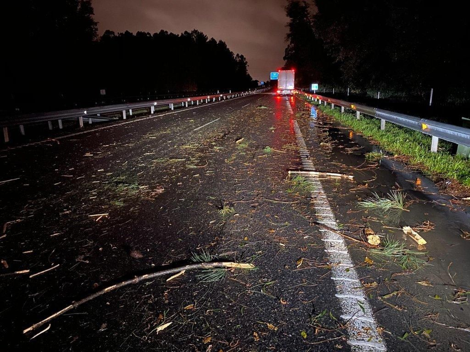 Los efectos de la borrasca "Elsa" // Alberte