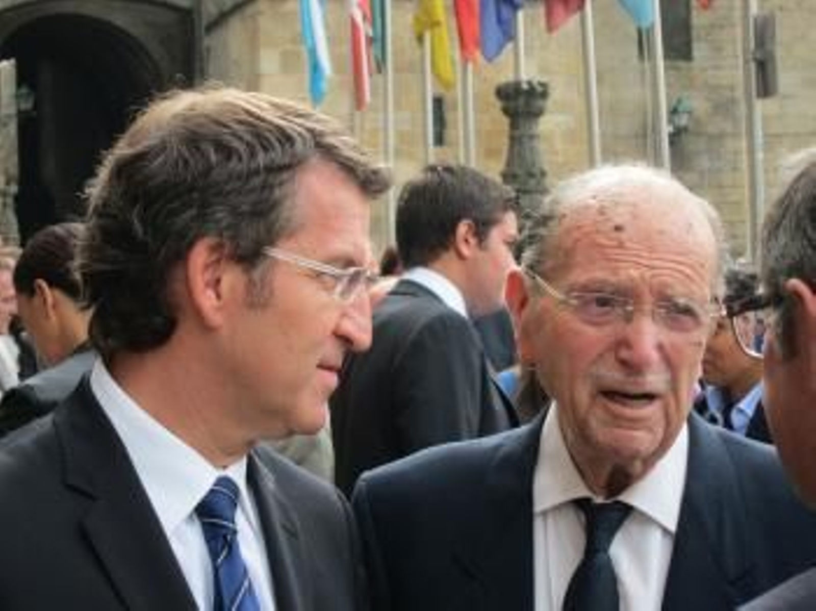 Feijóo y Albor tras la intervención en un desayuno informativo.