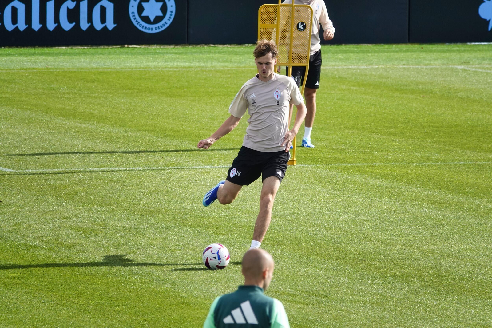 Entrenamiento del Celta en Mos.