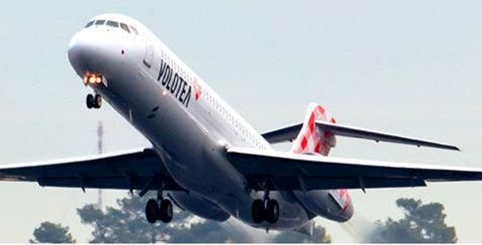 Volotea es la quinta línea aérea que opera desde Santander.