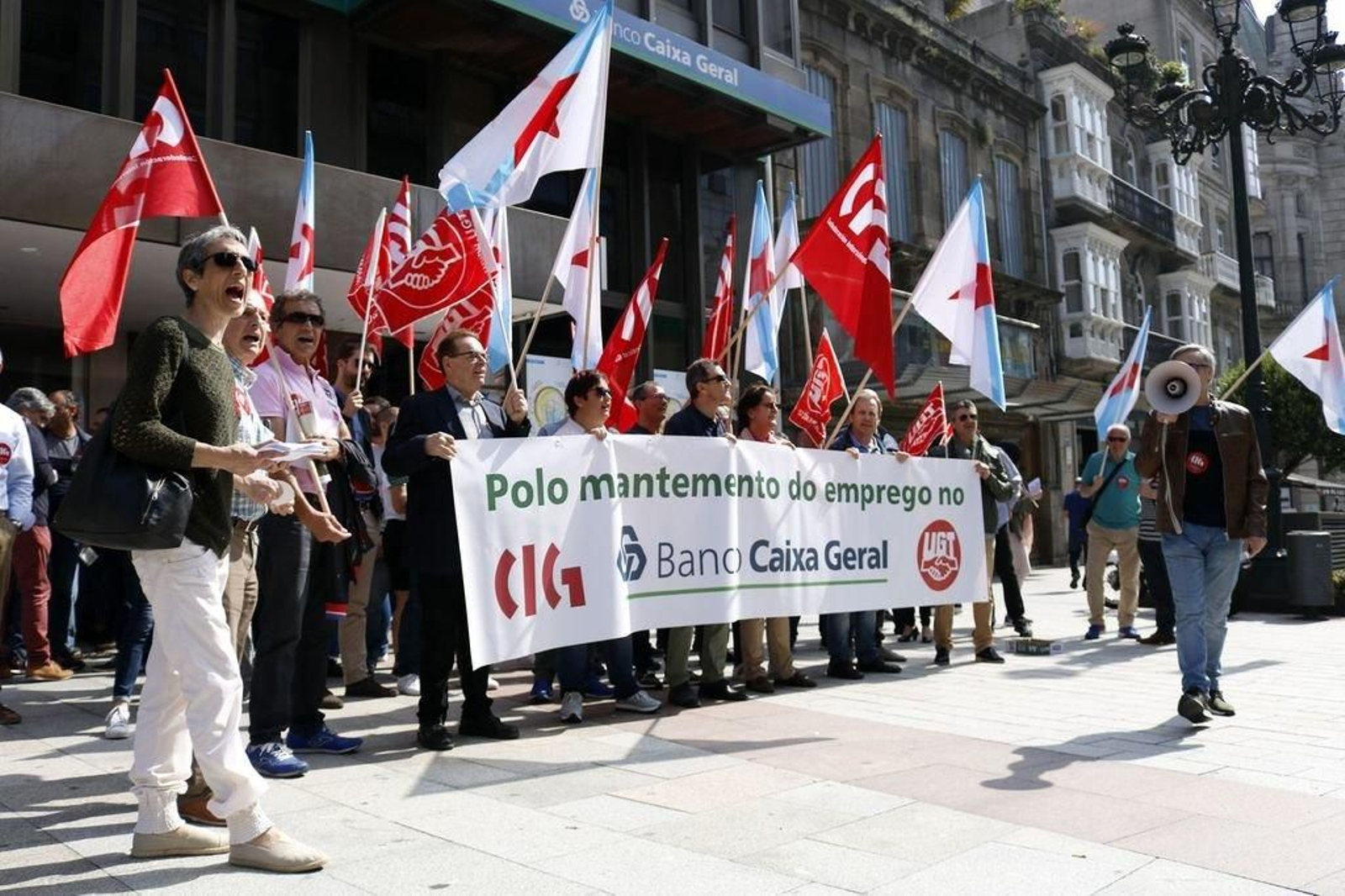 Protesta por la venta de Caixa Geral