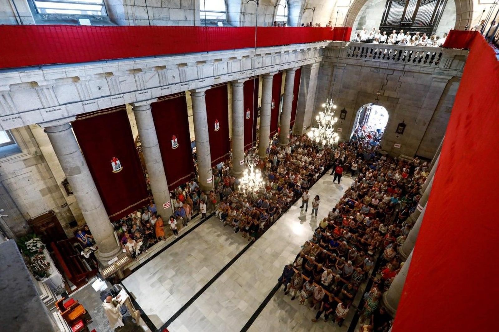 El descendimiento del Cristo de la Victoria en Vigo. // Jorge Santomé