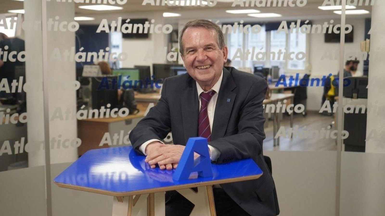 Caballero, en el set de Atlántico TV.