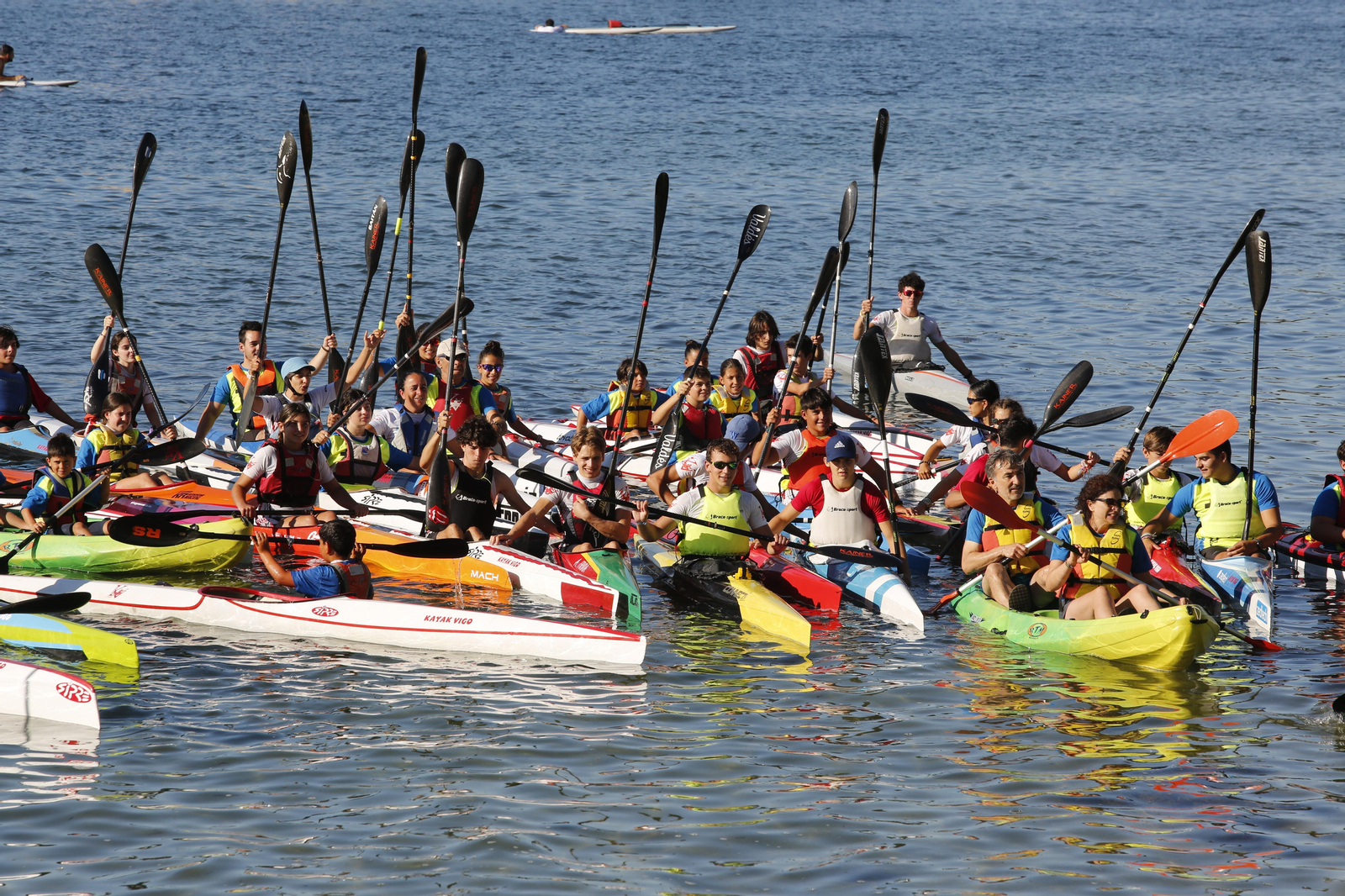 La jornada de entrenamiento especial de la mano de +Deporte Atlántico y el club de piragüismo Kayak Vigo