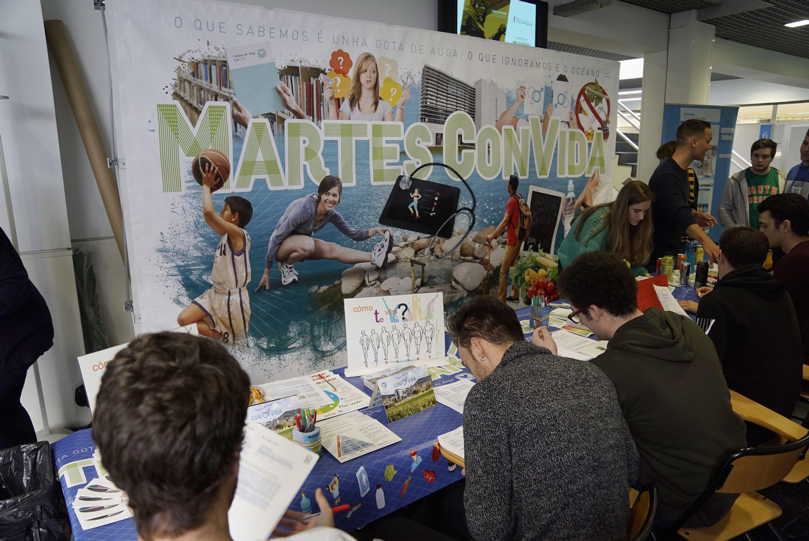 Numerosos alumnos participan cada curso en las actividades de los “Martes con Vida”.