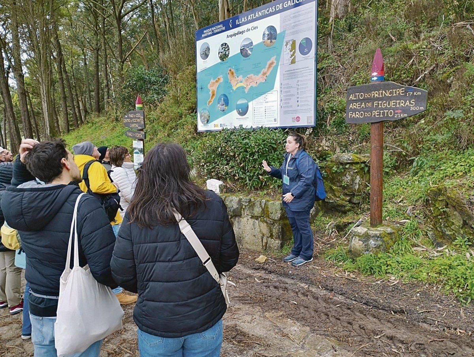 El punto de entrada de visitantes a las Cíes, donde se explican las rutas y los guías.