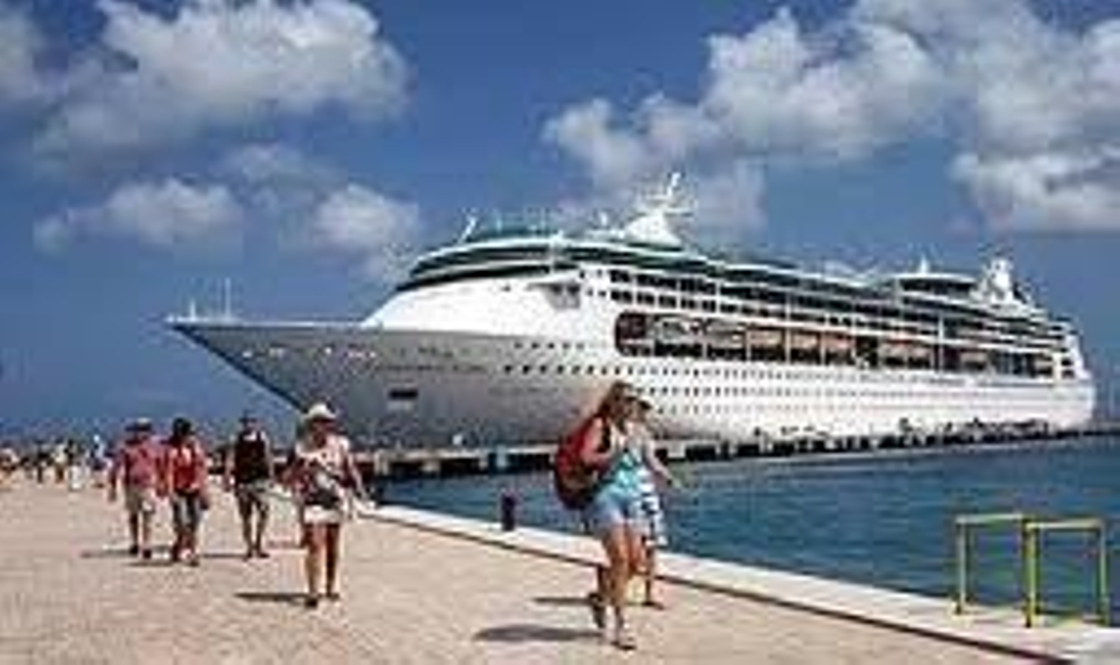 Archivo. Un crucero llega a puerto