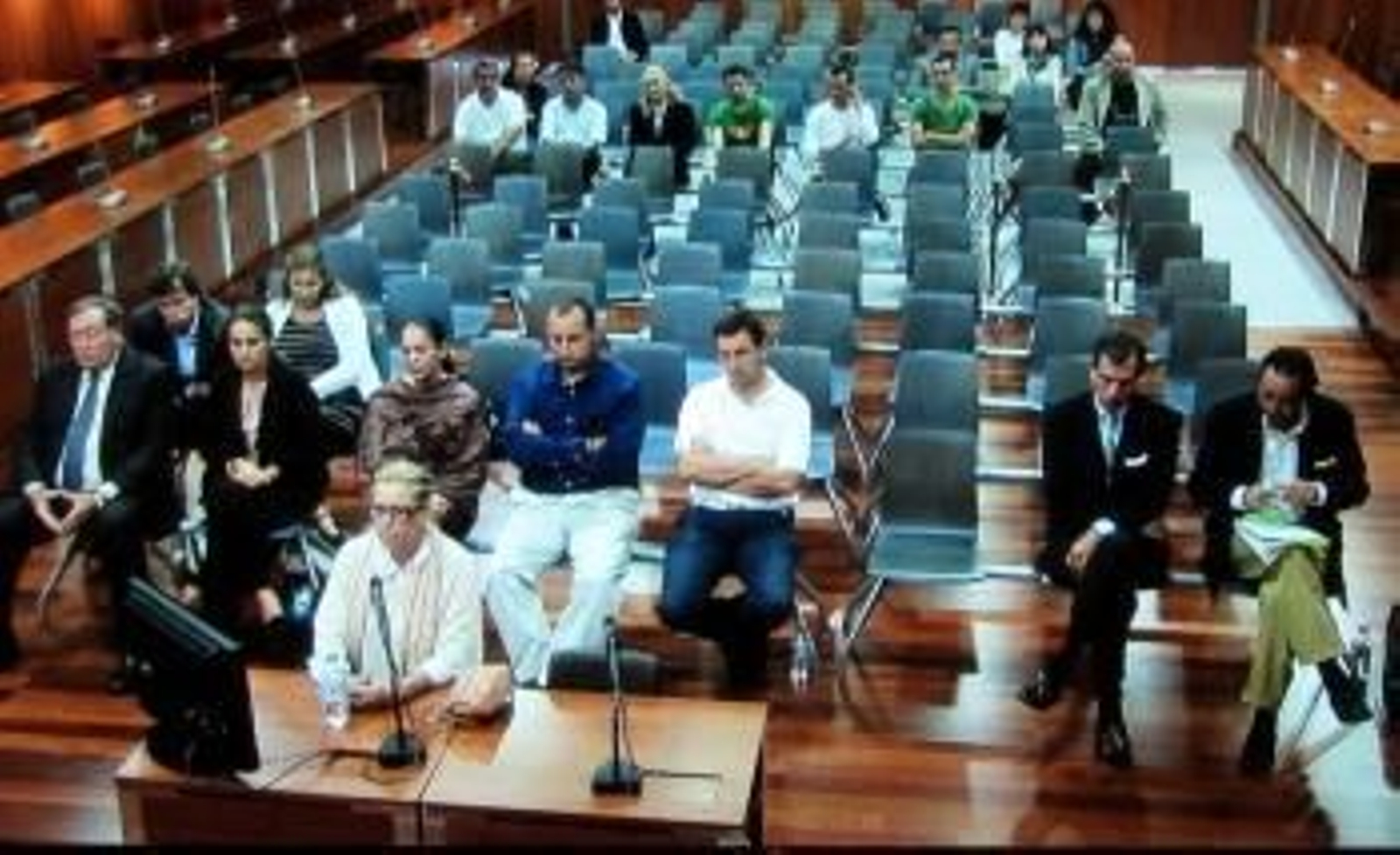 Asegura que 'nunca' dijo que su exmarido llevara el dinero en bolsas de basura