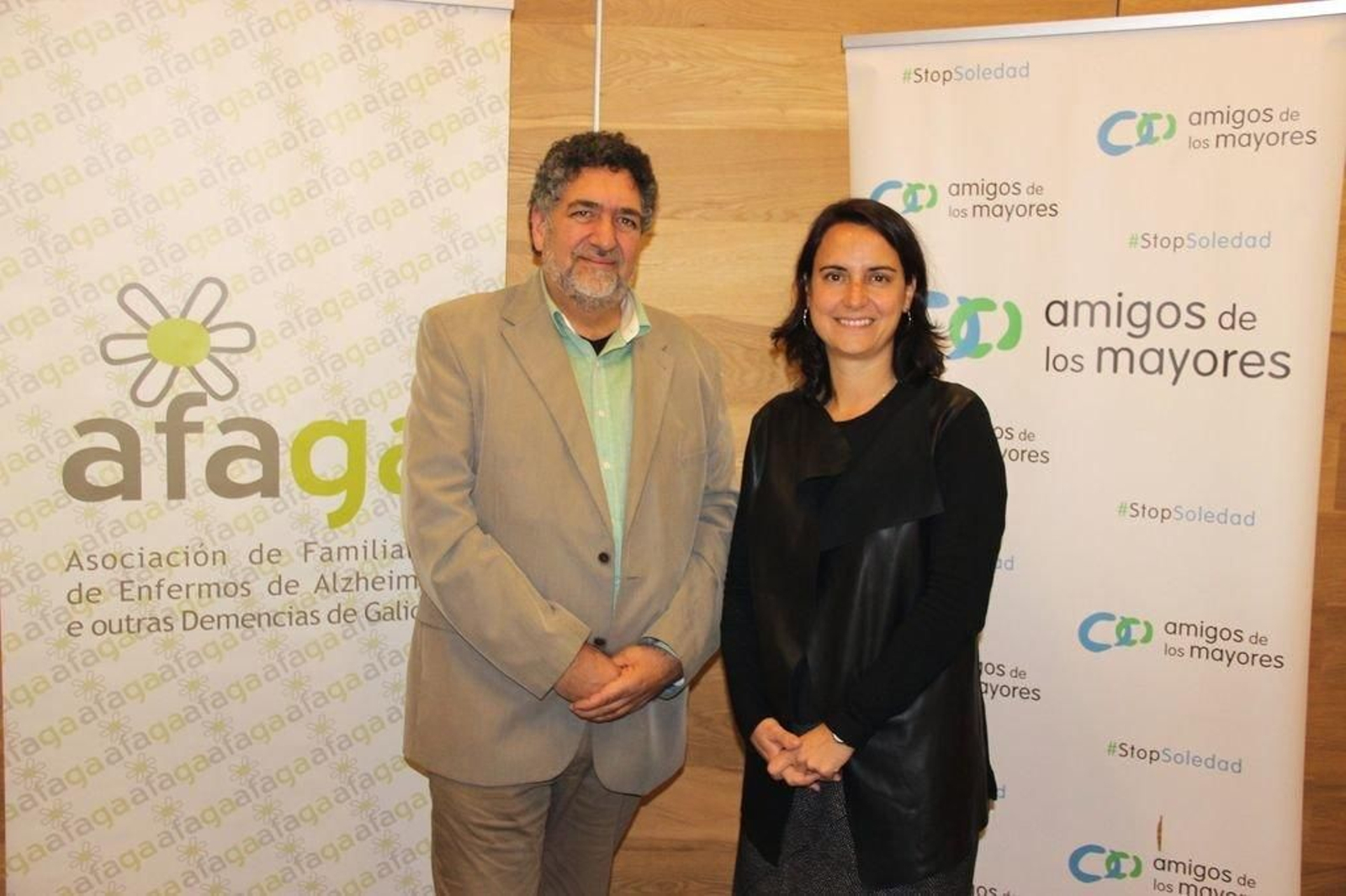 Juan Carlos Rodríguez y Mercedes Villegas, ayer tras la firma del acuerdo