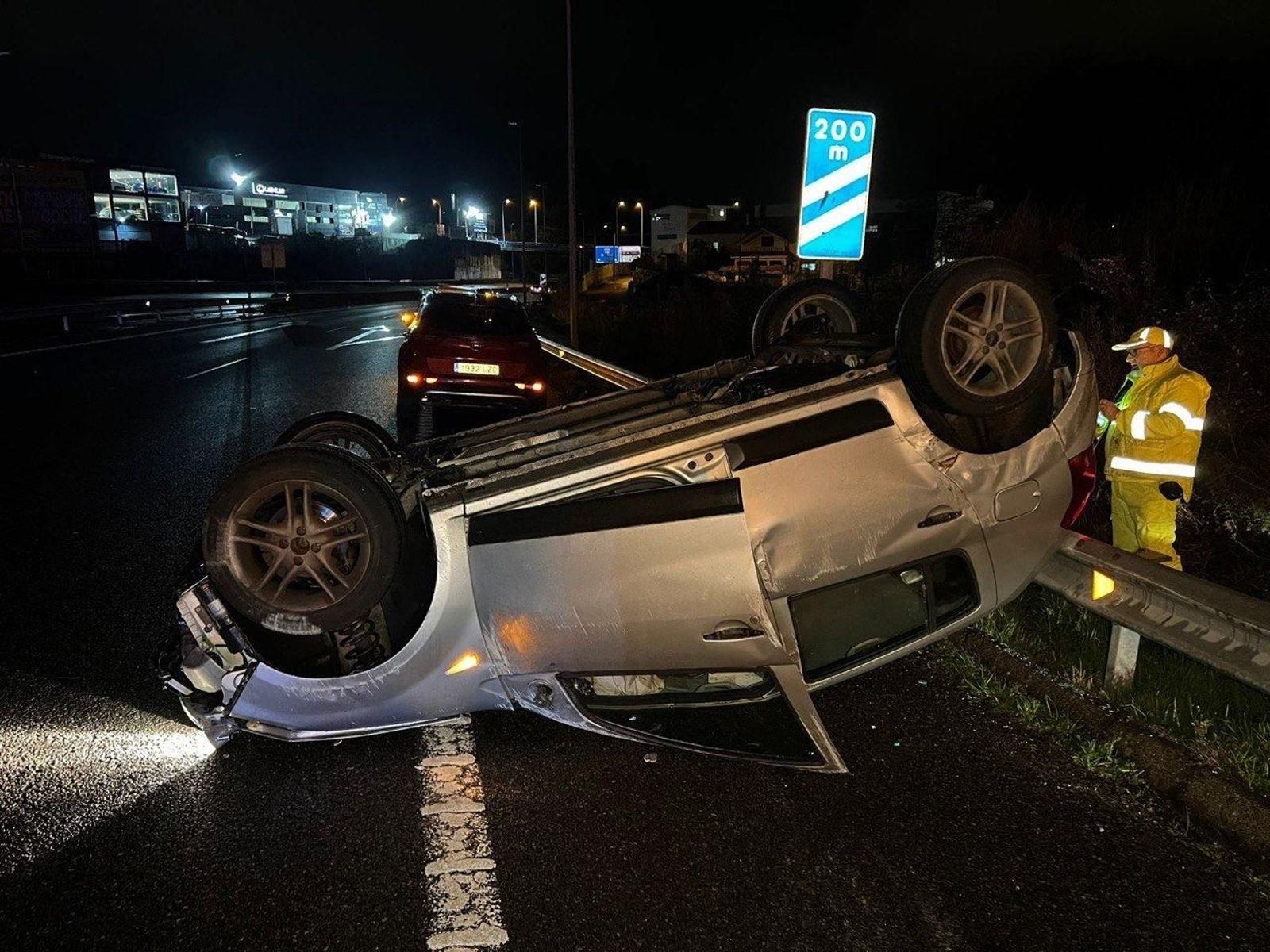Aparatoso accidente en la VG-20. // Alberte
