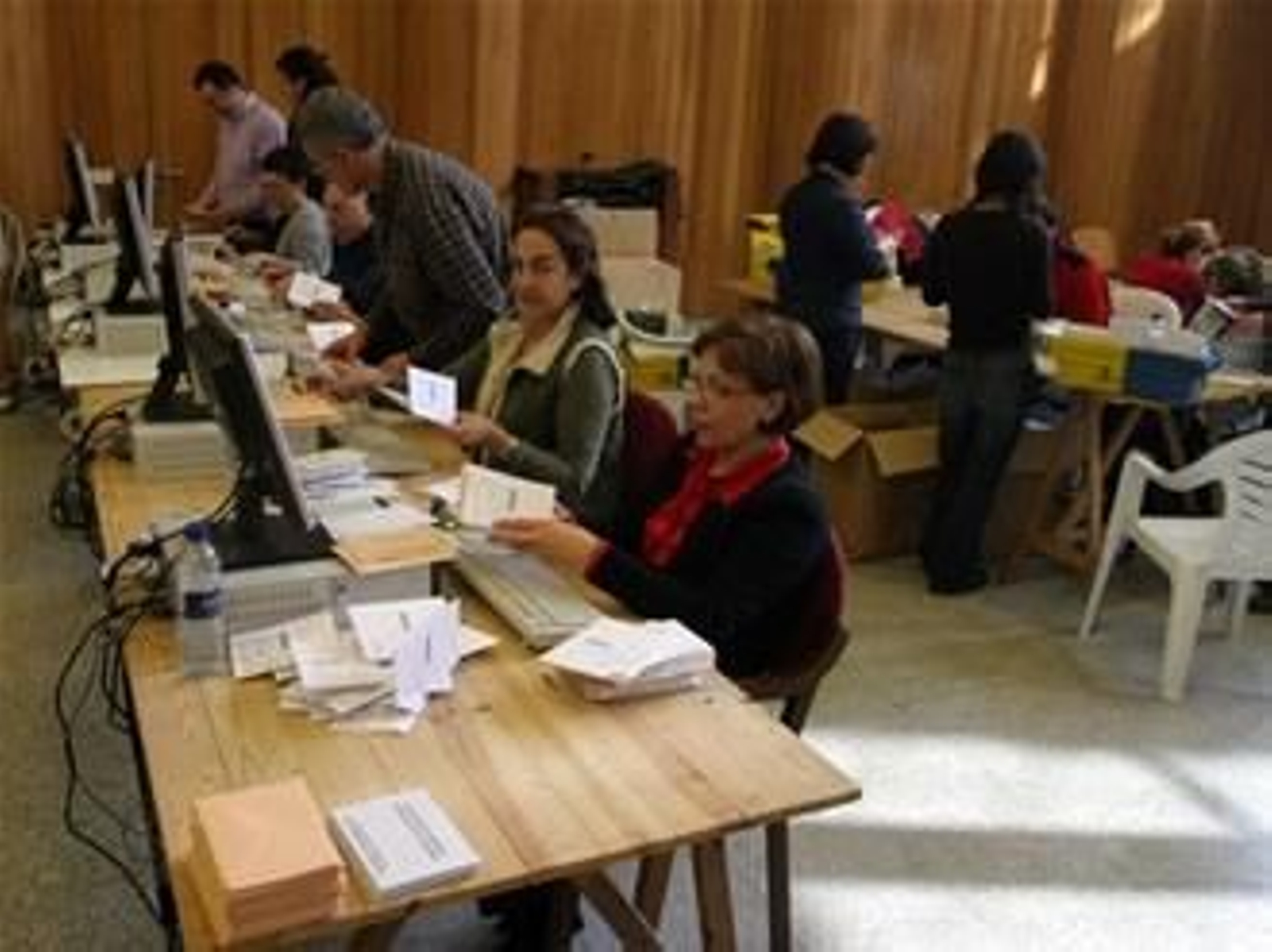 Recuento del voto emigrante.