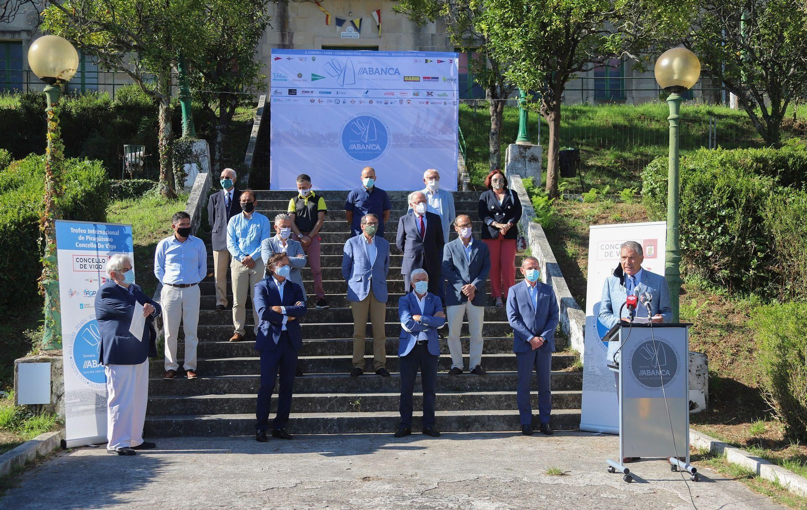 La Semana Abanca de deportes náuticos se presentó ayer en las instalaciones de la ETEA.